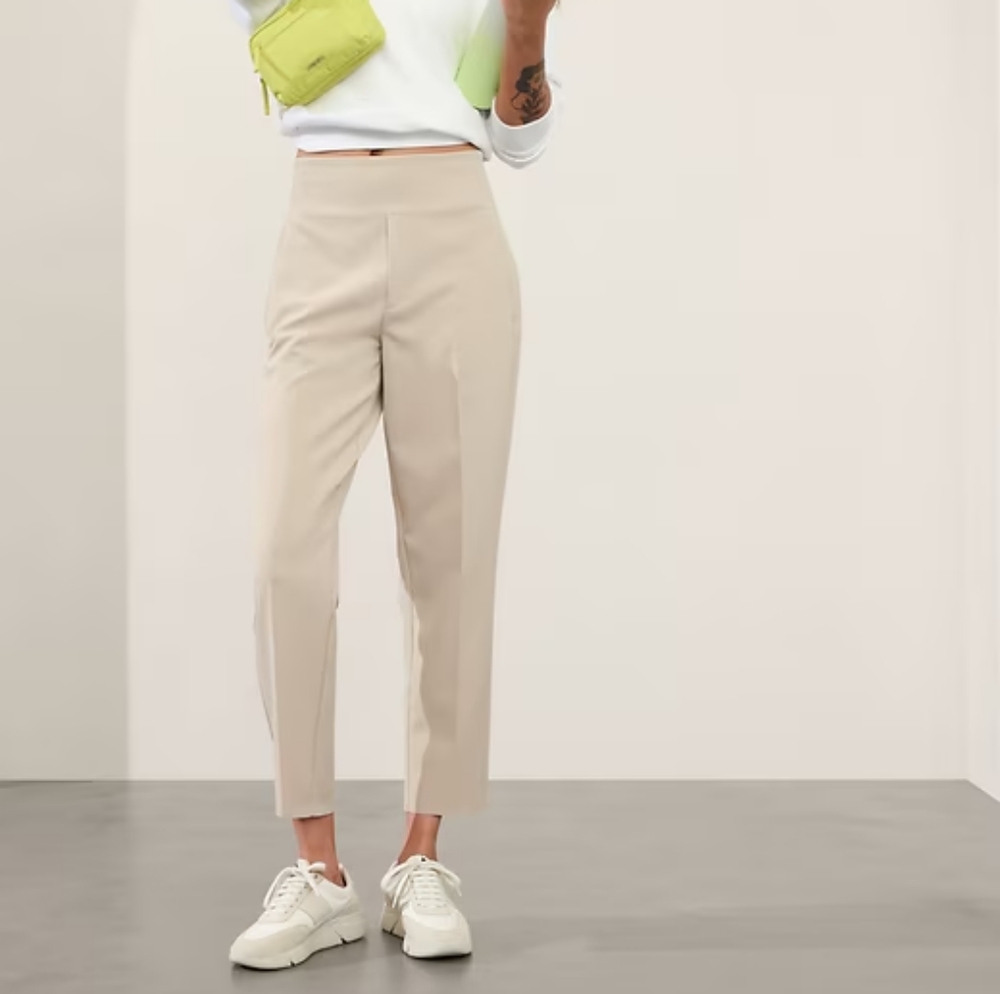 Athleta endless high rise pant size 4p